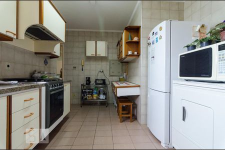 Apartamento à venda com 127m², 3 quartos e 2 vagasCozinha