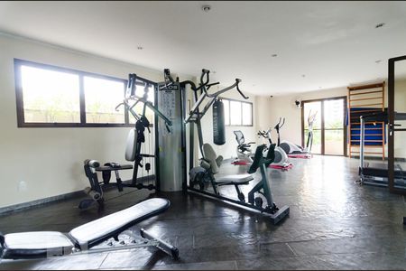 Apartamento à venda com 127m², 3 quartos e 2 vagasDependências do prédio - academia