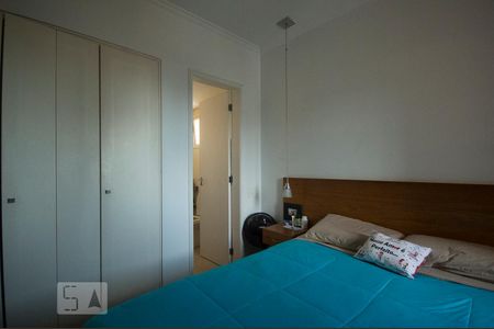 Suíte de apartamento para alugar com 3 quartos, 100m² em Jardim das Acácias, São Paulo