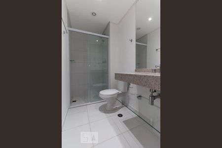 Banheiro de apartamento à venda com 1 quarto, 50m² em Barra Funda, São Paulo