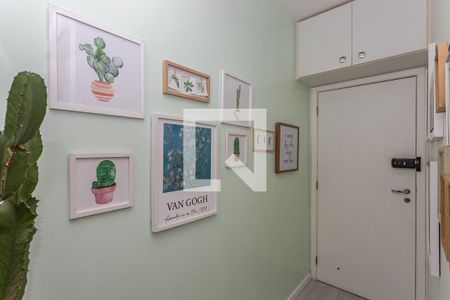 Apartamento à venda com 65m², 2 quartos e 1 vagaCorredor