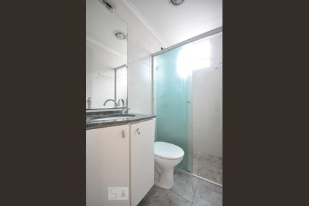 banheiro de apartamento à venda com 2 quartos, 49m² em Jardim Leonor, São Paulo
