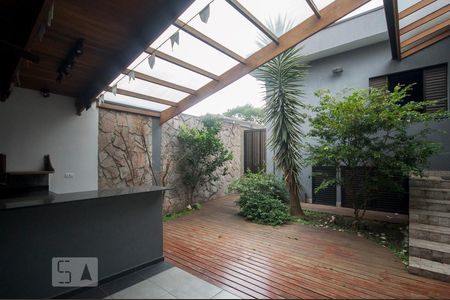 Casa à venda com 300m², 5 quartos e 5 vagasÁrea Gourmet