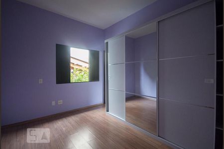 Casa à venda com 300m², 5 quartos e 5 vagasSuite 04