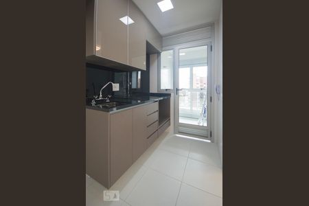 Cozinha de apartamento para alugar com 1 quarto, 54m² em Vila Cruzeiro, São Paulo