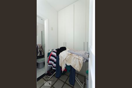 Apartamento à venda com 110m², 2 quartos e 1 vagaQUARTO DE SERVIÇO