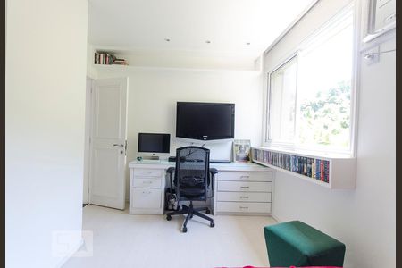 Apartamento à venda com 110m², 2 quartos e 1 vagaQUARTO