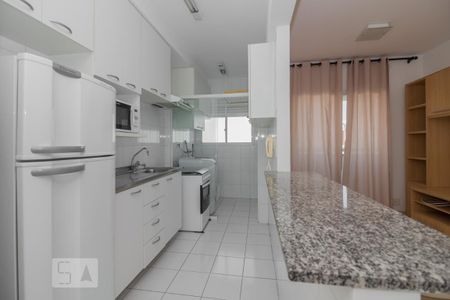 Cozinha de apartamento para alugar com 1 quarto, 37m² em Campos Elíseos, São Paulo