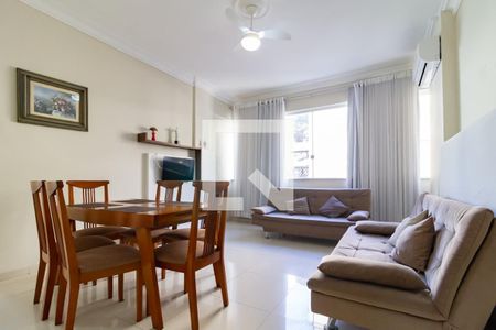 Sala  de apartamento à venda com 2 quartos, 70m² em Copacabana, Rio de Janeiro