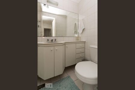 Apartamento para alugar com 61m², 2 quartos e 2 vagasBanheiro da Suíte