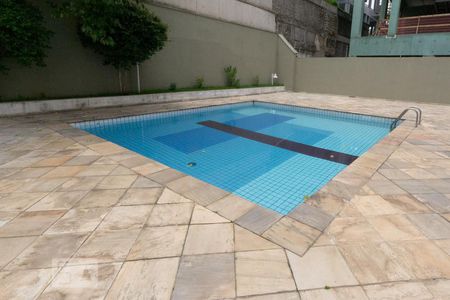 Apartamento para alugar com 61m², 2 quartos e 2 vagasPiscina