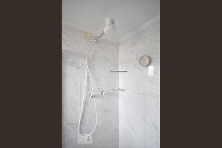 detalhe do banheiro de apartamento para alugar com 1 quarto, 48m² em Vila Suzana, São Paulo