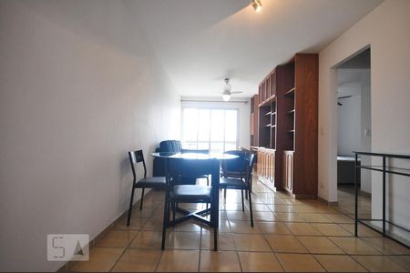 sala de apartamento para alugar com 1 quarto, 48m² em Vila Suzana, São Paulo