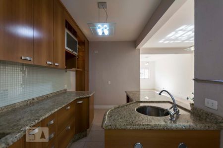 1o. Andar - Cozinha de casa à venda com 2 quartos, 140m² em Cambuci, São Paulo