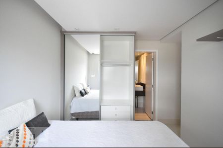 Apartamento para alugar com 61m², 2 quartos e 1 vagaarmário da suíte 