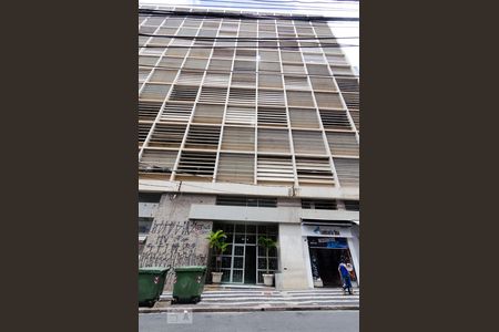 Fachada do prédio de kitnet/studio para alugar com 1 quarto, 34m² em Centro, Campinas