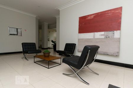 Hall de apartamento para alugar com 3 quartos, 100m² em Vila Ipojuca, São Paulo