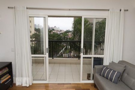 Janela da Sala de apartamento para alugar com 3 quartos, 100m² em Vila Ipojuca, São Paulo