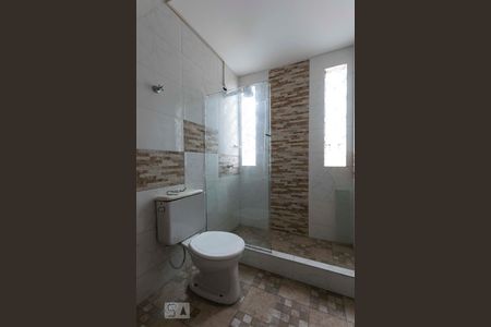 Banheiro de kitnet/studio para alugar com 1 quarto, 35m² em Vila Mariana, São Paulo