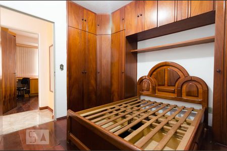 Quarto 2 de apartamento para alugar com 2 quartos, 65m² em Jardim Quarto Centenário, Campinas