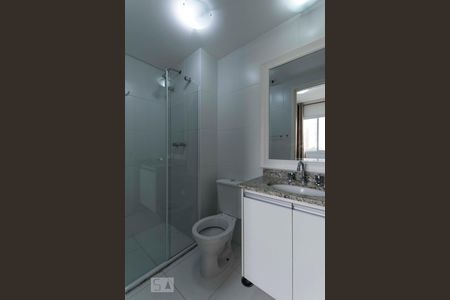 Banheiro de kitnet/studio à venda com 1 quarto, 25m² em Aclimação, São Paulo