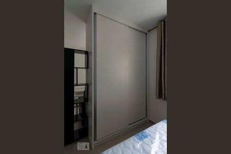 Studio - Quarto (Armários) de kitnet/studio à venda com 1 quarto, 25m² em Aclimação, São Paulo