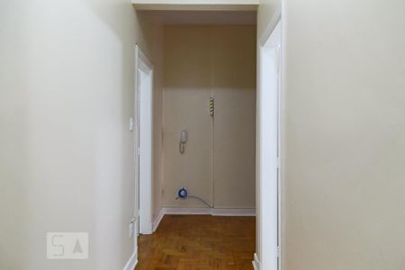 Apartamento à venda com 59m², 1 quarto e sem vaga Apartamento à venda com 59m², 1 quarto e sem vagaCorredor