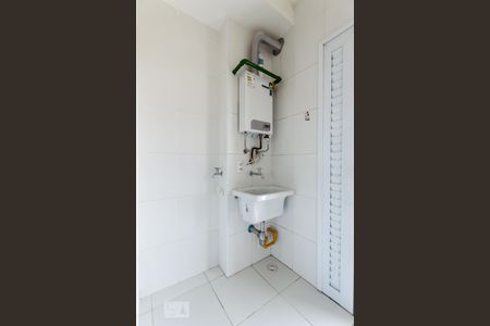 Apartamento à venda com 81m², 2 quartos e 2 vagasÁrea de serviço