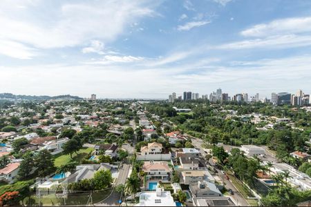 Vista de apartamento à venda com 2 quartos, 81m² em Empresarial 18 do Forte, Barueri