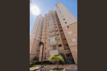 Apartamento para alugar com 61m², 2 quartos e 1 vagaFachada