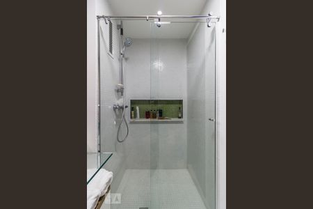 Banheiro de apartamento para alugar com 1 quarto, 70m² em Vila Leopoldina, São Paulo