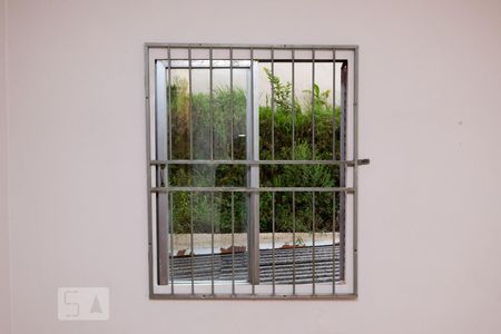 Apartamento à venda com 80m², 2 quartos e 1 vaga Apartamento à venda com 80m², 2 quartos e 1 vagaJanela do Quarto 2