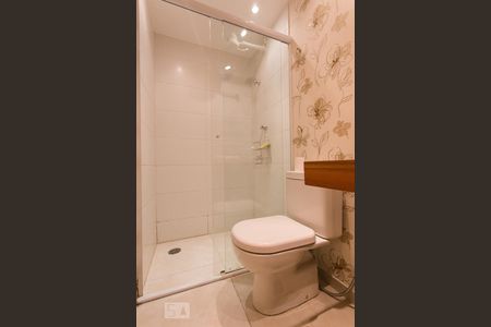 Studio para alugar com 30m², 1 quarto e 1 vaga Studio para alugar com 30m², 1 quarto e 1 vagaBanheiro