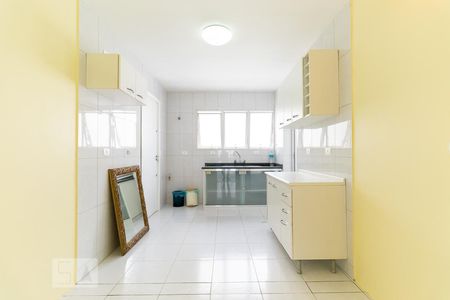 Apartamento à venda com 98m², 2 quartos e 1 vagaCozinha