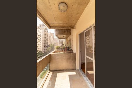 Varanda de apartamento à venda com 2 quartos, 98m² em Cerqueira César, São Paulo