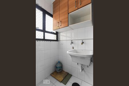 Apartamento para alugar com 74m², 3 quartos e 1 vagaÁrea de Serviço