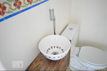 Apartamento à venda com 70m², 1 quarto e 2 vagasdetalhe do lavabo