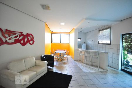 Apartamento à venda com 70m², 1 quarto e 2 vagassalão de festa