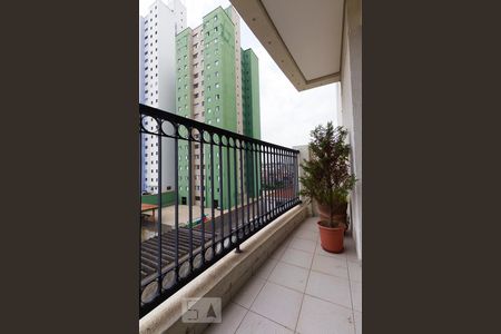 Varanda de apartamento para alugar com 3 quartos, 84m² em Jardim Aeroporto, São Paulo