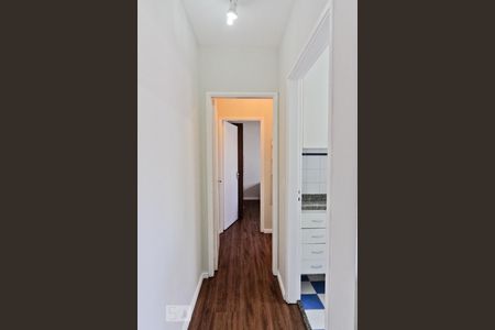 Corredor de apartamento para alugar com 1 quarto, 80m² em Santana, São Paulo