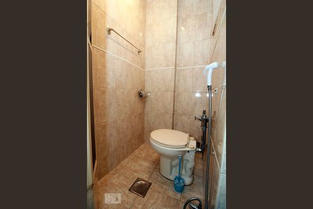 Banheiro Suite. de apartamento à venda com 2 quartos, 72m² em Copacabana, Rio de Janeiro