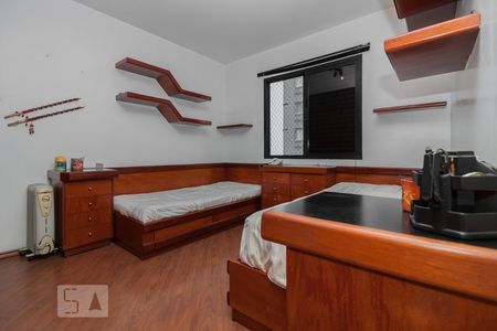 Apartamento à venda com 146m², 4 quartos e 2 vagasQuarto 3