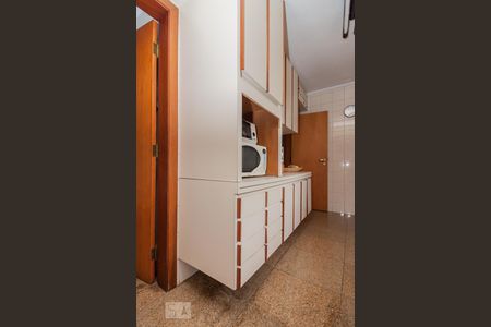 Apartamento à venda com 146m², 4 quartos e 2 vagasCozinha