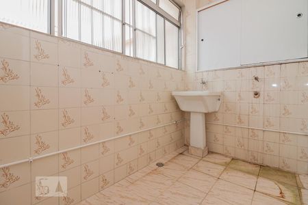 Apartamento para alugar com 72m², 2 quartos e 2 vagas Apartamento para alugar com 72m², 2 quartos e 2 vagasÁrea de serviço