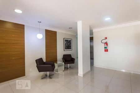 Apartamento para alugar com 82m², 3 quartos e 2 vagasHall social