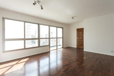 Sala de apartamento para alugar com 3 quartos, 112m² em Vila Uberabinha, São Paulo
