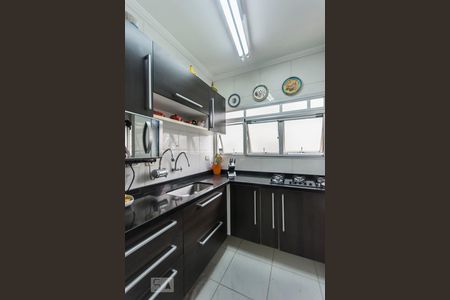 Apartamento à venda com 89m², 2 quartos e 2 vagas Apartamento à venda com 89m², 2 quartos e 2 vagasCozinha