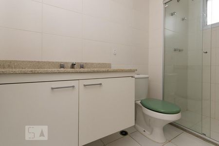 Apartamento à venda com 73m², 2 quartos e 1 vagaBanheiro da Suíte
