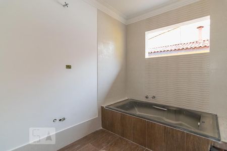 Suite de casa à venda com 4 quartos, 300m² em Nova Petrópolis, São Bernardo do Campo