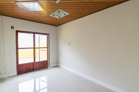 Casa à venda com 300m², 4 quartos e 2 vagas Casa à venda com 300m², 4 quartos e 2 vagasQuarto 4